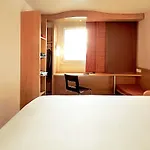 Hotel Ibis Centre Chateau