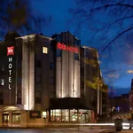 Ibis Centre Chateau 3*