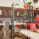 Hotel Ibis Centre Chateau Angers