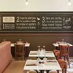 Ibis Centre Chateau 3* Angers
