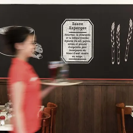 Ibis Centre Chateau 3*