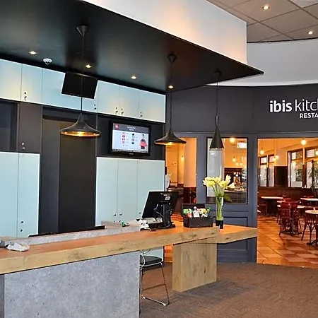 호텔 Ibis Centre Chateau 3*