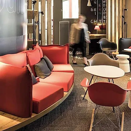 Ibis Centre Chateau 3*