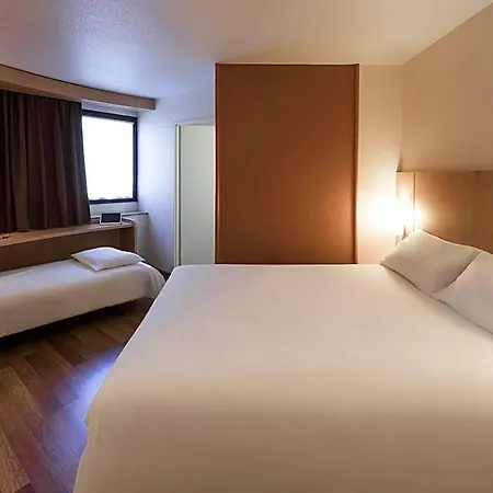 Ibis Centre Chateau