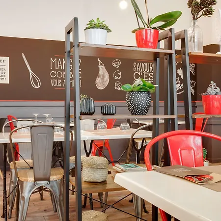 Ibis Centre Chateau 호텔 3*