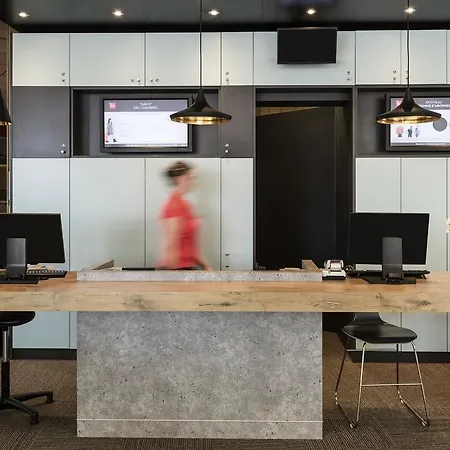 Ibis Centre Chateau Ξενοδοχείο Ανζέρ