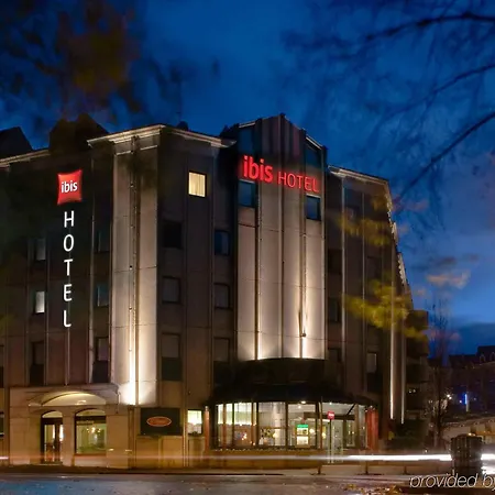 Ibis Centre Chateau 호텔 3*
