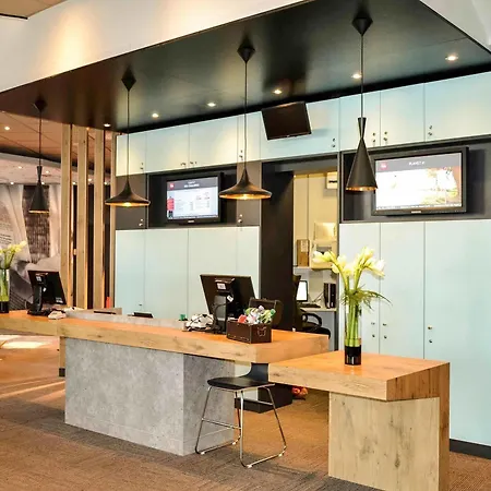 Ibis Centre Chateau Hotel