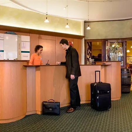 Ibis Centre Chateau 호텔