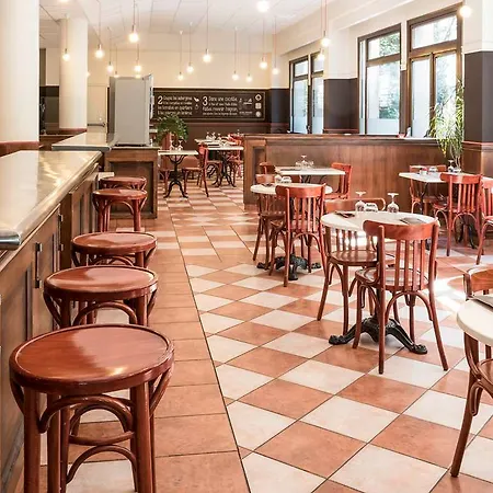 Hotel Ibis Centre Chateau