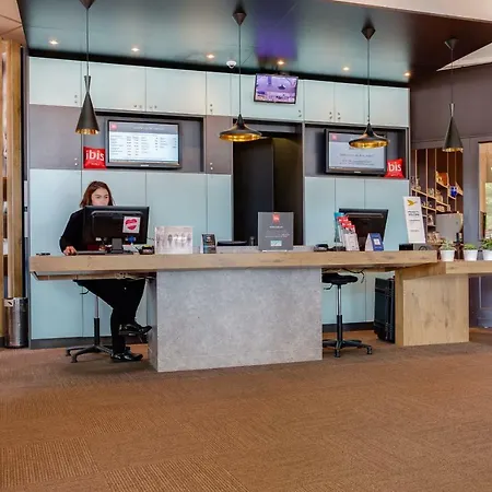 Ibis Centre Chateau Hotel