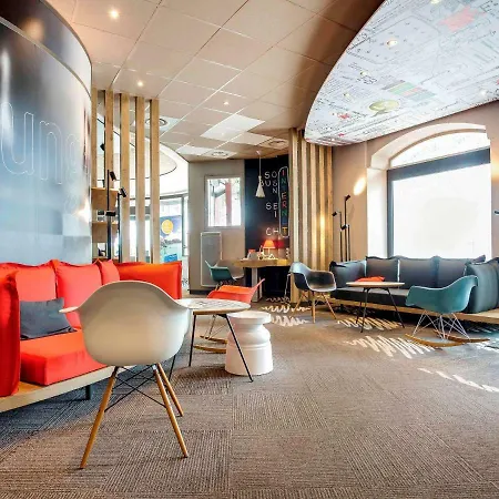 Ibis Centre Chateau Hotel