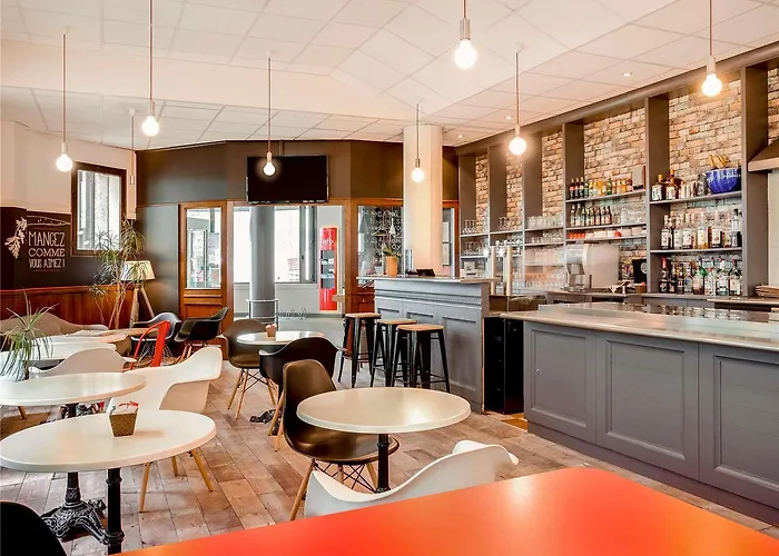 Ibis Centre Chateau Hotel