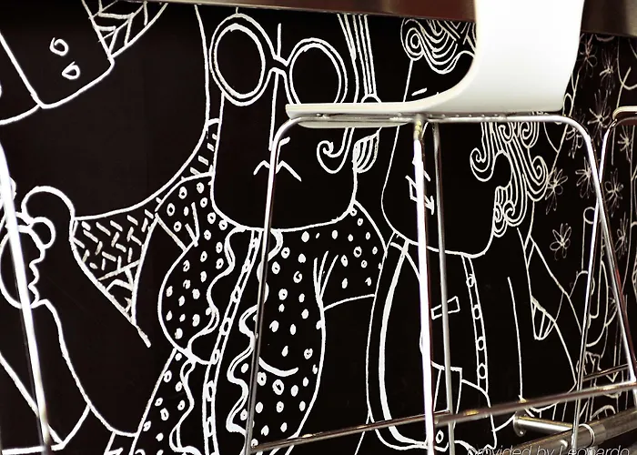 昂热中心酒庄宜必思酒店 酒店 昂热