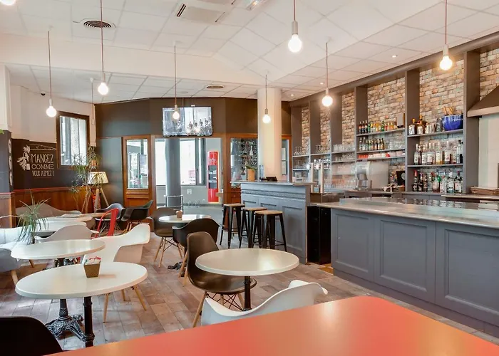 Hotel Ibis Centre Chateau